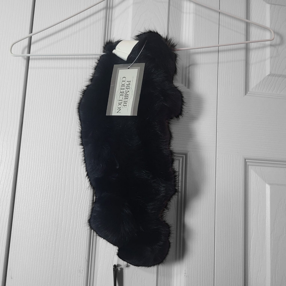 NWT 100% Rabbit Fur Scraf/ Wrap ❤️🌴